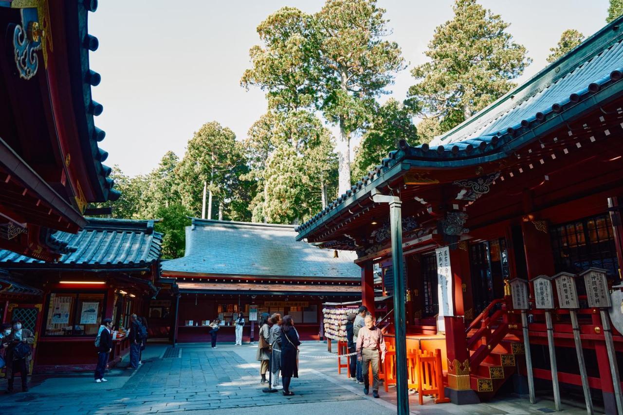 Villa Hakone Kabuto 古民家旅館 150平米 バス停迄一分 準天然温泉 最大12名 المظهر الخارجي الصورة