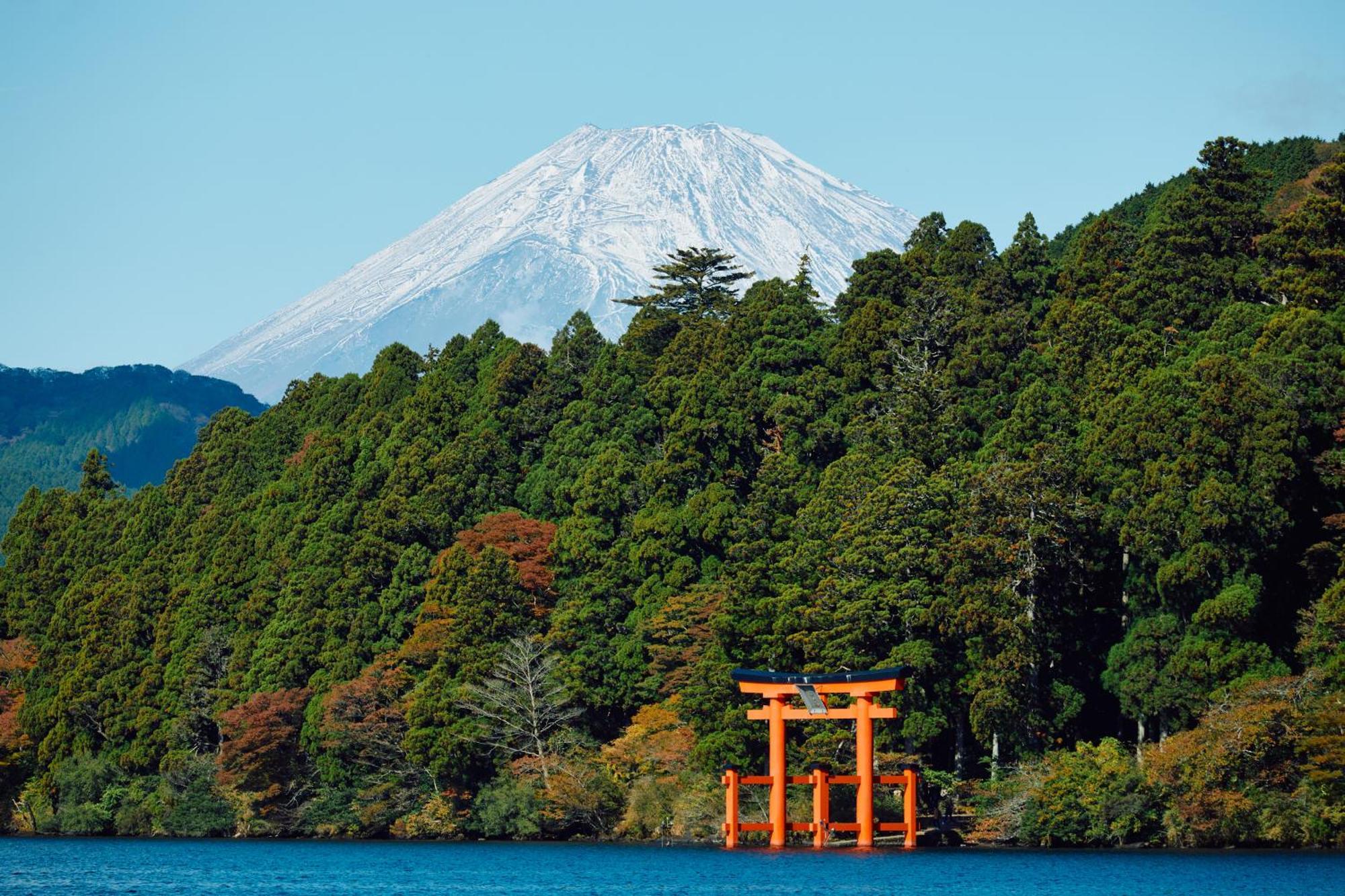 Villa Hakone Kabuto 古民家旅館 150平米 バス停迄一分 準天然温泉 最大12名 المظهر الخارجي الصورة
